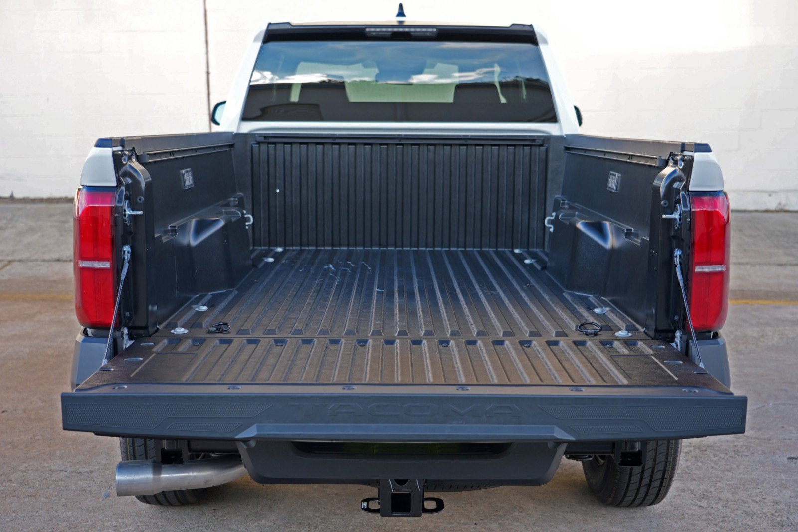 Used 2026 Toyota Tacoma SR RWD image 10
