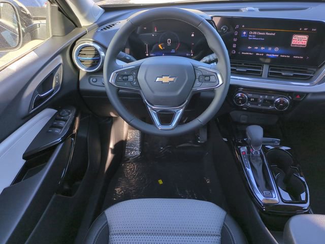 New 2026 Chevrolet Trax LT w/ Sunroof Package image 15