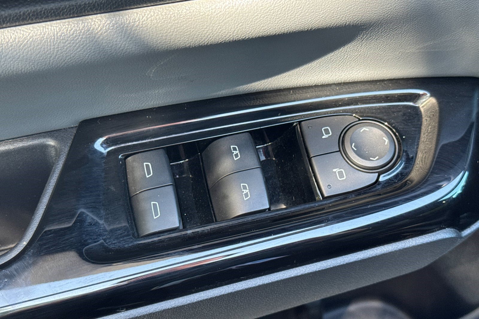 Certified 2025 Honda Prologue Touring image 13