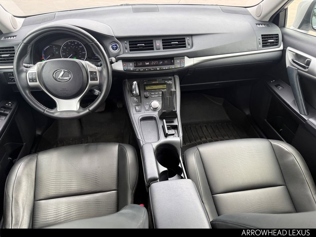 Used 2013 Lexus CT 200h w/ Premium Pkg image 26
