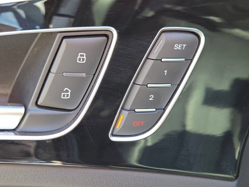 Used 2018 Audi A6 2.0T Premium image 20
