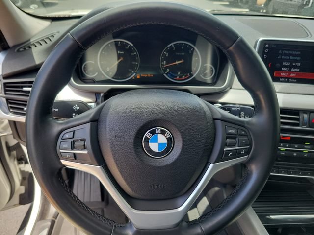 Used 2018 BMW X5 xDrive35i AWD/4WD image 16