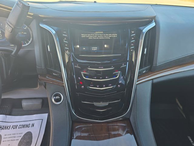 Used 2017 Cadillac Escalade Premium Luxury image 23