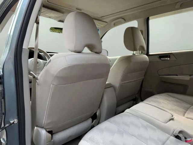 Used 2010 Subaru Forester 2.5X Premium image 15