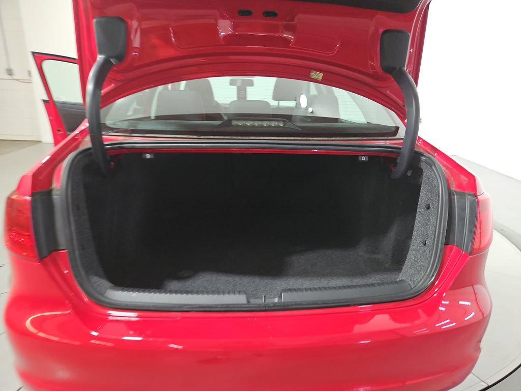Used 2014 Volkswagen Jetta SE FWD image 20
