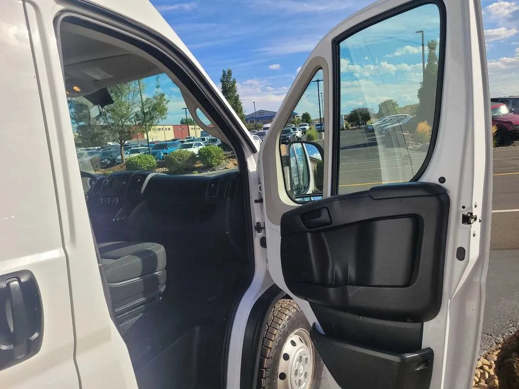 Used 2019 RAM ProMaster 2500 FWD image 40