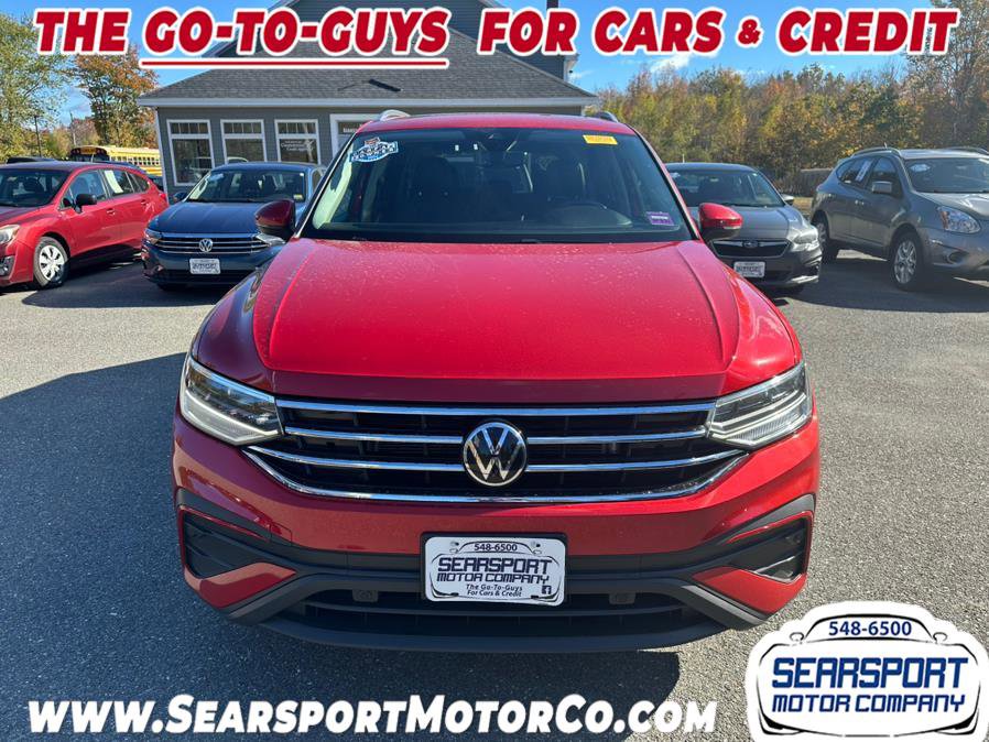 Used 2022 Volkswagen Tiguan SE image 2