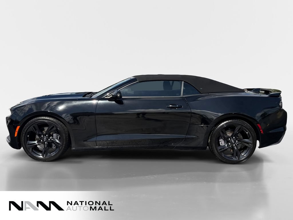 Used 2020 Chevrolet Camaro SS RWD image 2