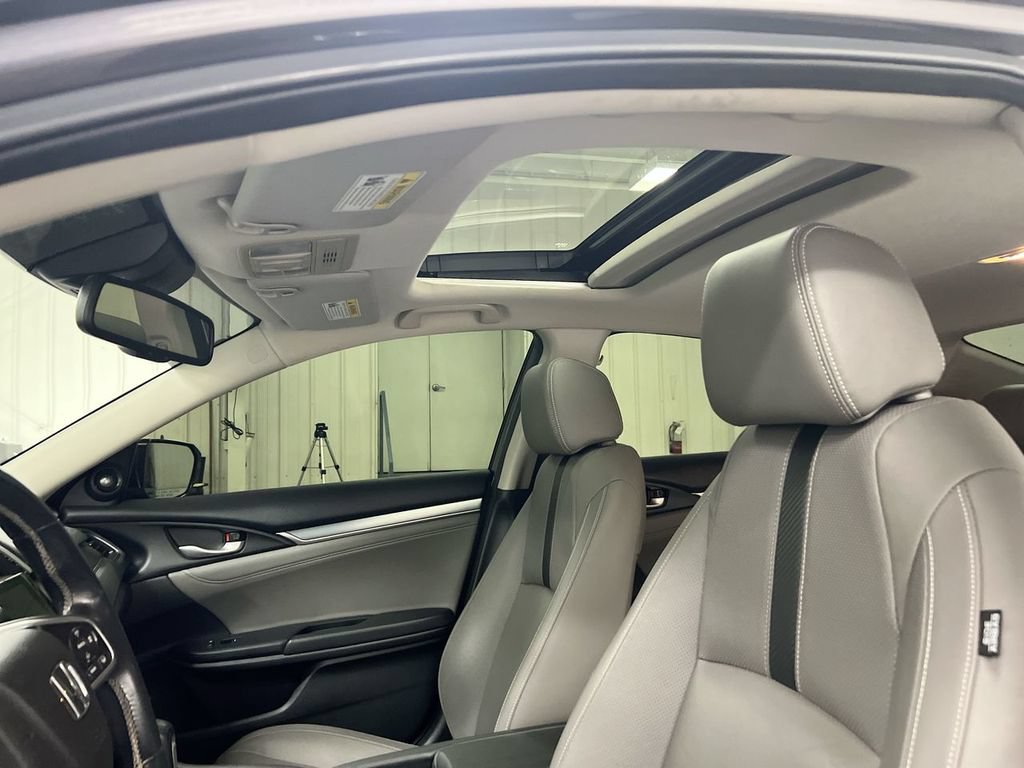 Used 2018 Honda Civic Touring image 20