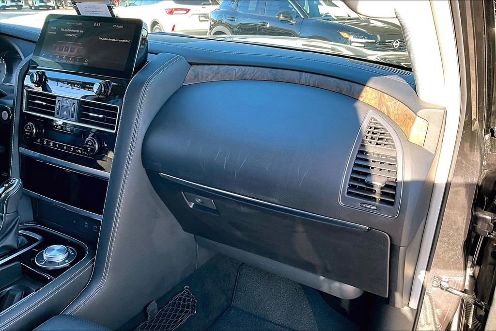 Certified 2023 INFINITI QX80 Premium Select w/ Cargo Package image 21