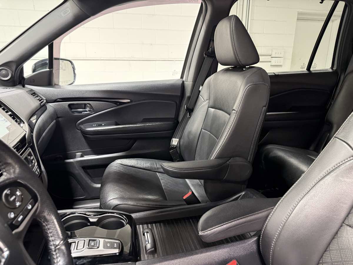 Used 2020 Honda Passport Elite image 14
