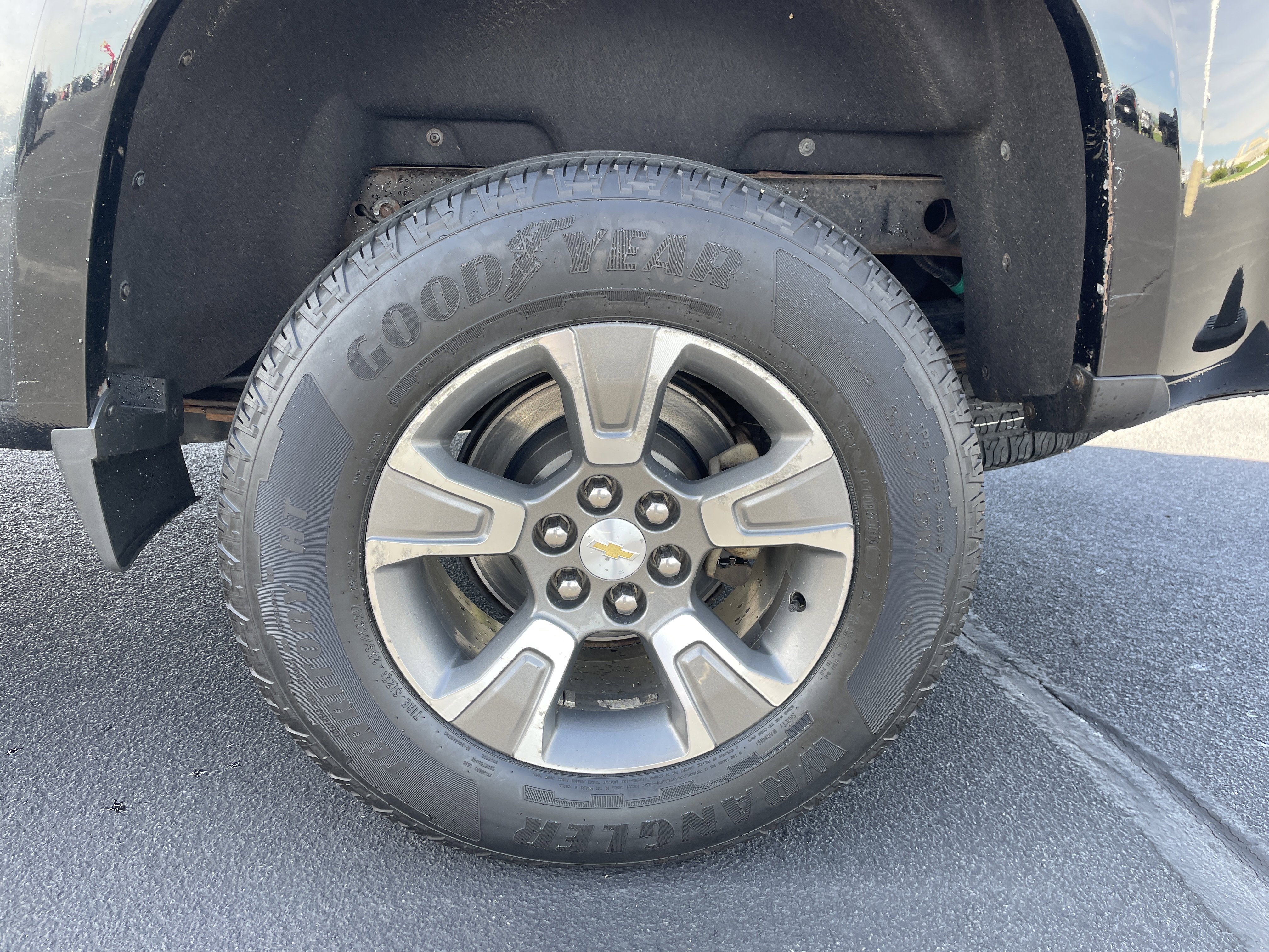 Used 2017 Chevrolet Colorado Z71 AWD/4WD image 25