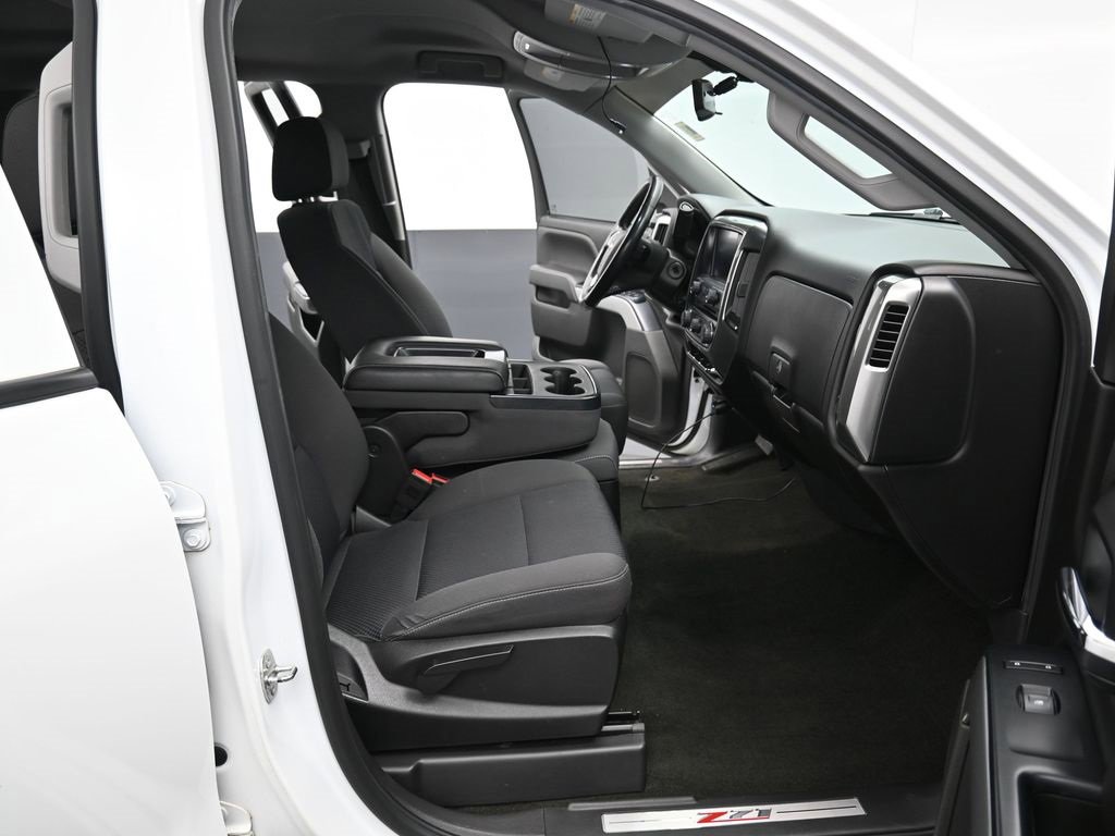 Used 2018 Chevrolet Silverado 1500 LT w/ All Star Edition image 30