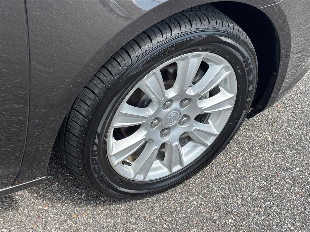 Used 2013 Buick LaCrosse Leather image 28