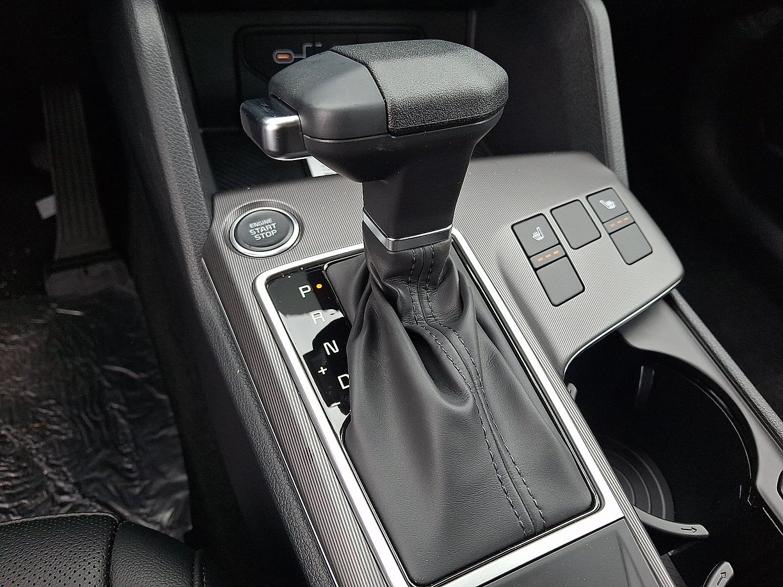 New 2026 Kia Sportage EX FWD image 10