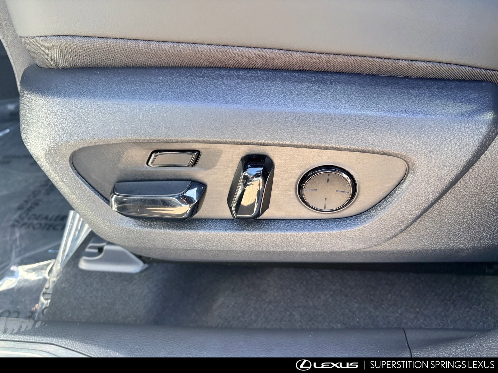 New 2026 Lexus RX 350 image 19