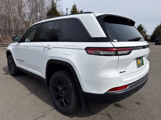 New 2026 Jeep Grand Cherokee Altitude AWD/4WD image 11