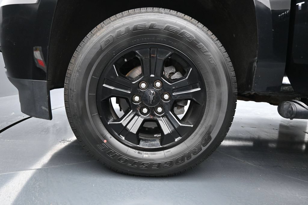 Used 2019 Chevrolet Tahoe LS AWD/4WD image 26