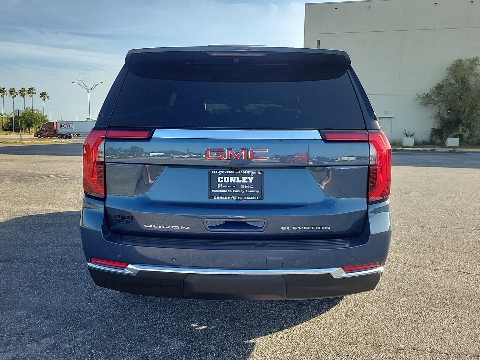 New 2026 GMC Yukon XL Elevation RWD image 7