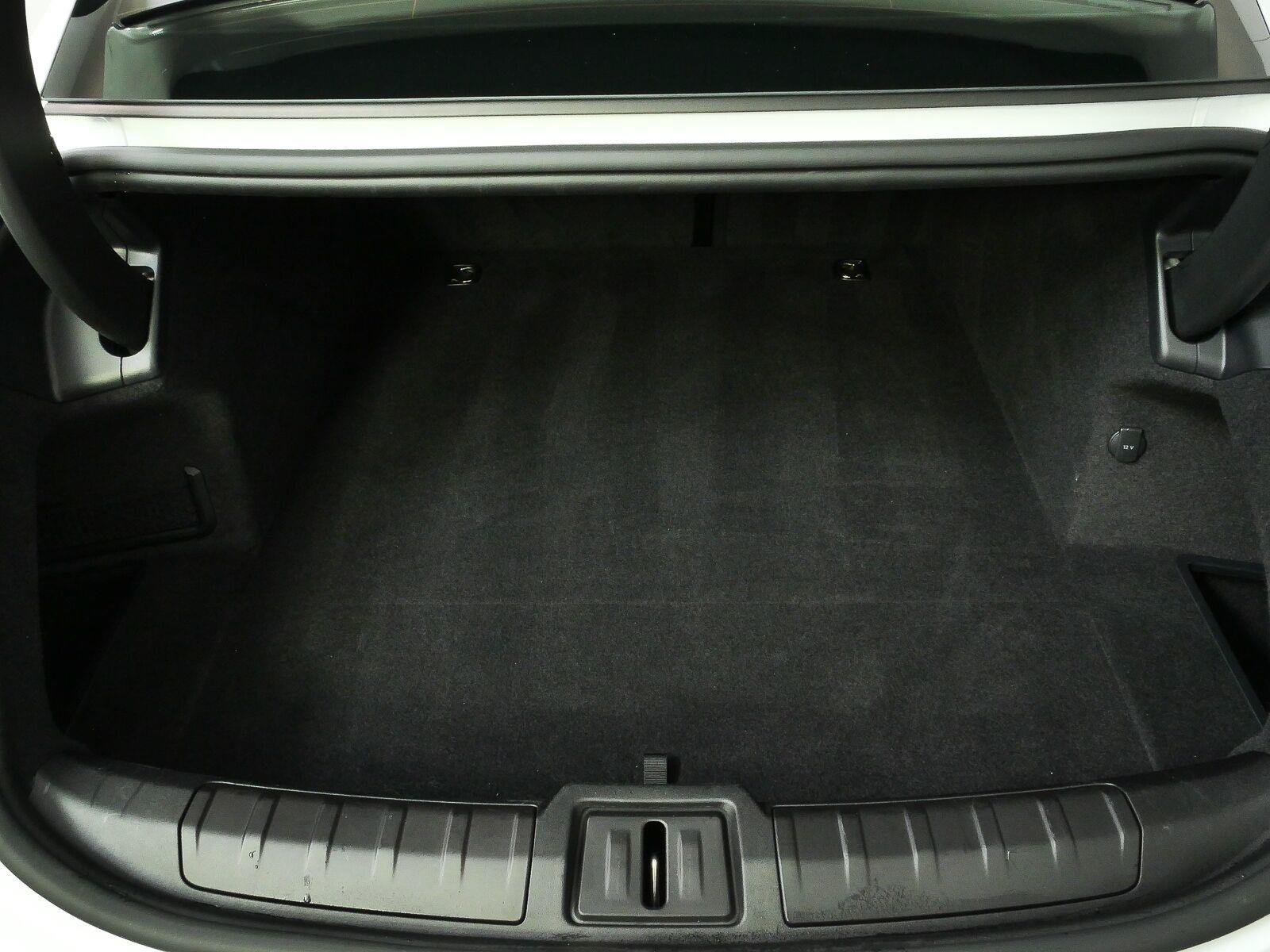 Certified 2023 Porsche Taycan RWD image 29