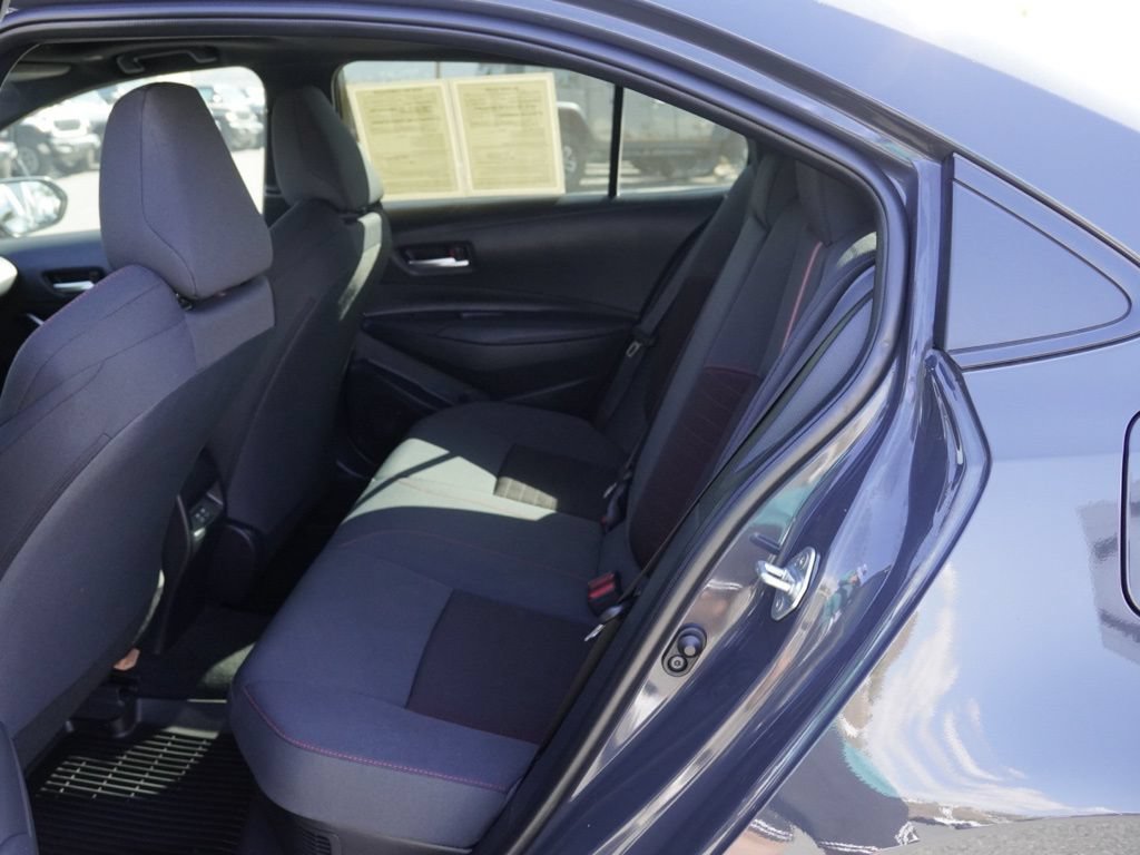 Used 2025 Toyota Corolla SE w/ SE Premium Package FWD image 20