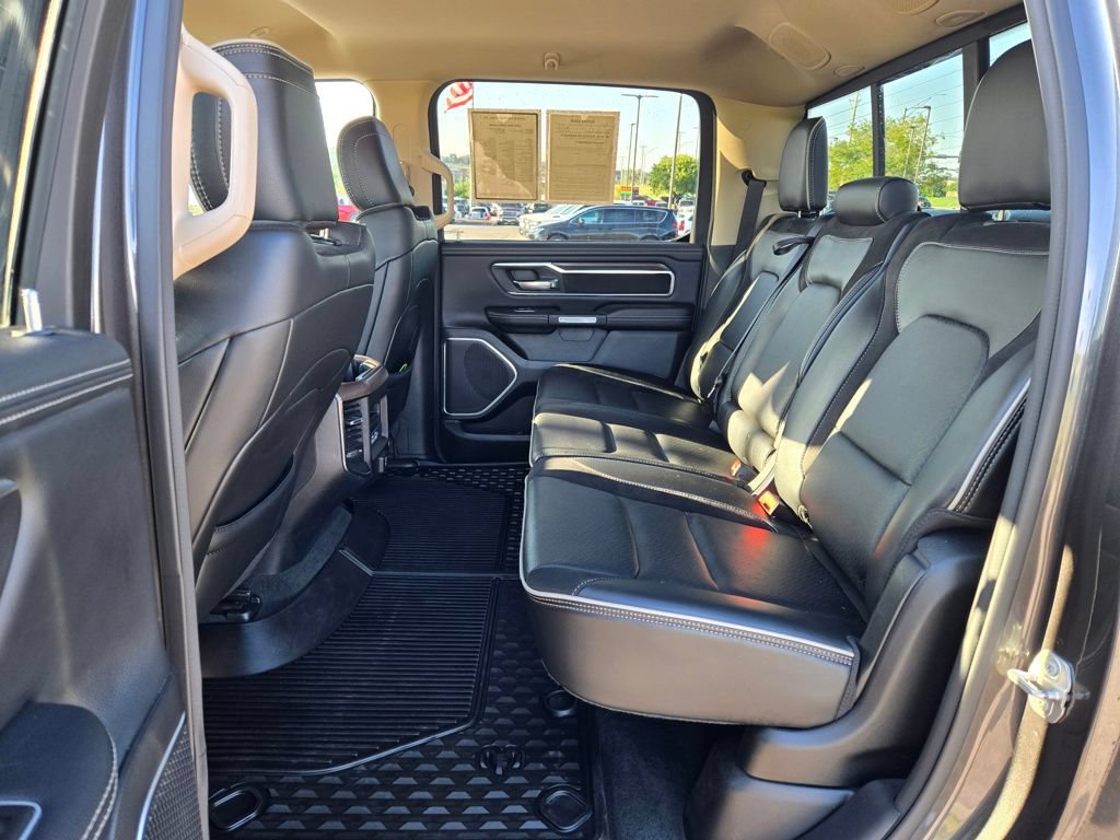 Used 2021 RAM 1500 Laramie AWD/4WD image 29