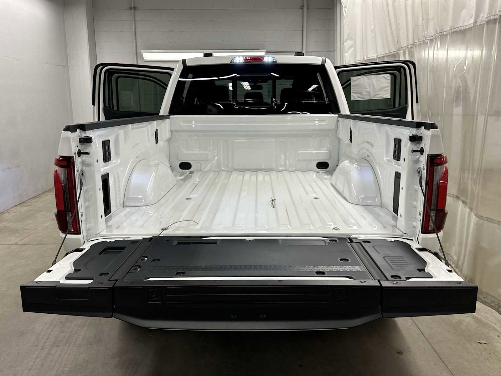 New 2026 Ford F150 Lariat AWD/4WD image 39