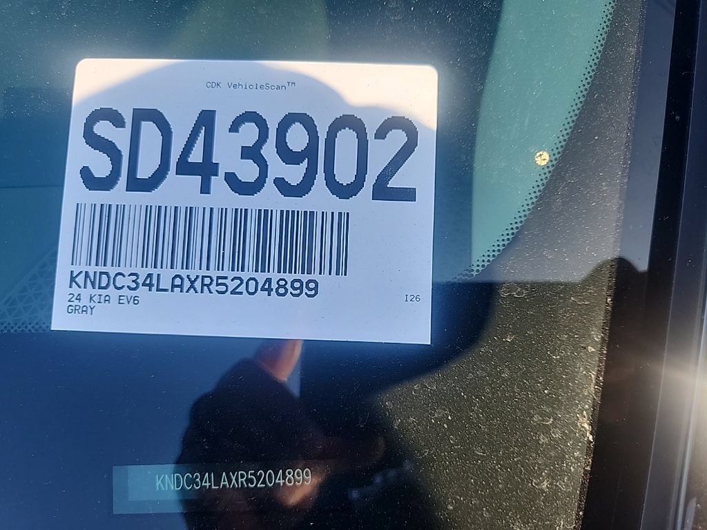 Certified 2024 Kia EV6 Light RWD image 4