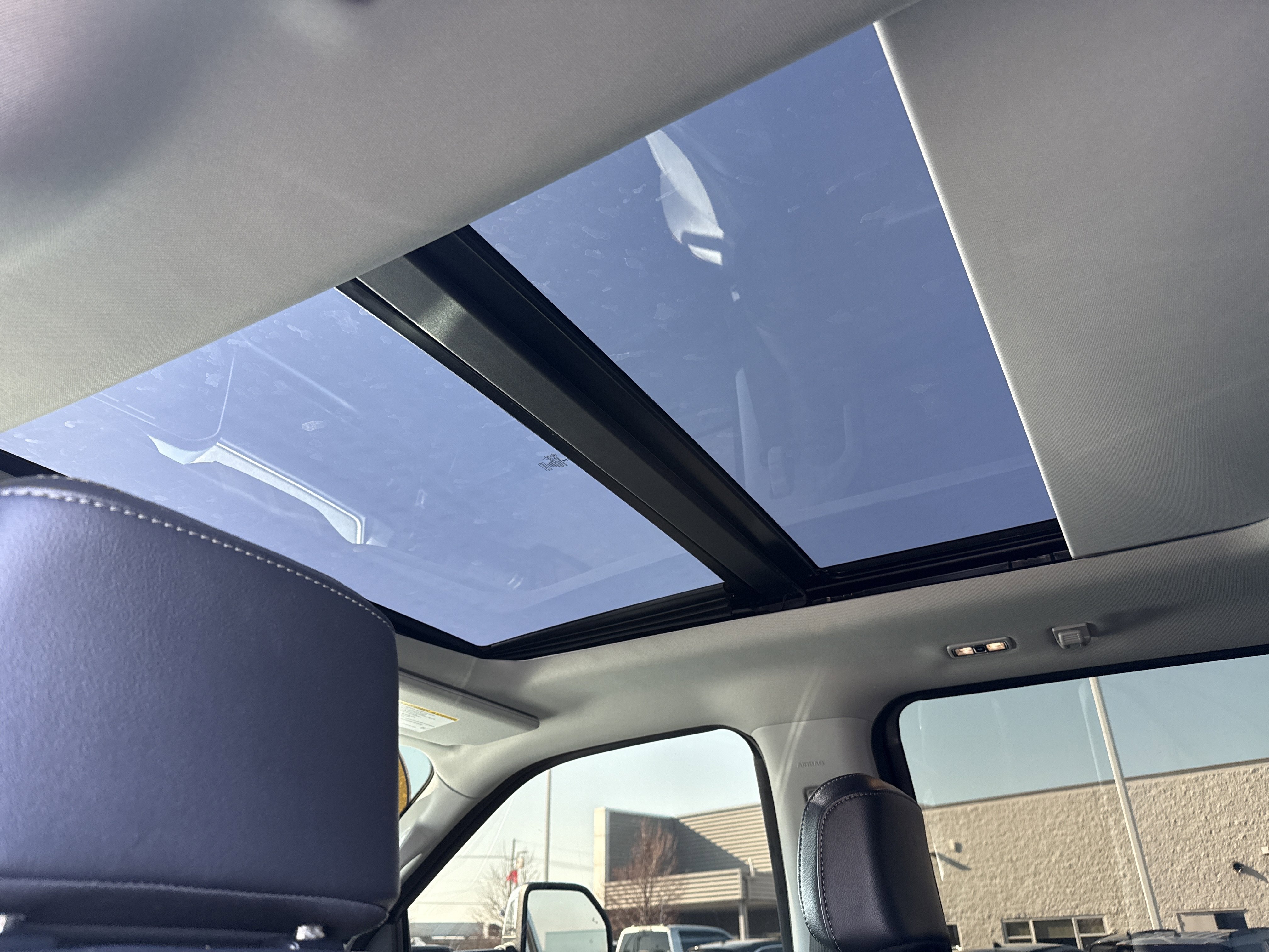 Used 2024 Ford F350 Lariat w/ Black Appearance Package image 15