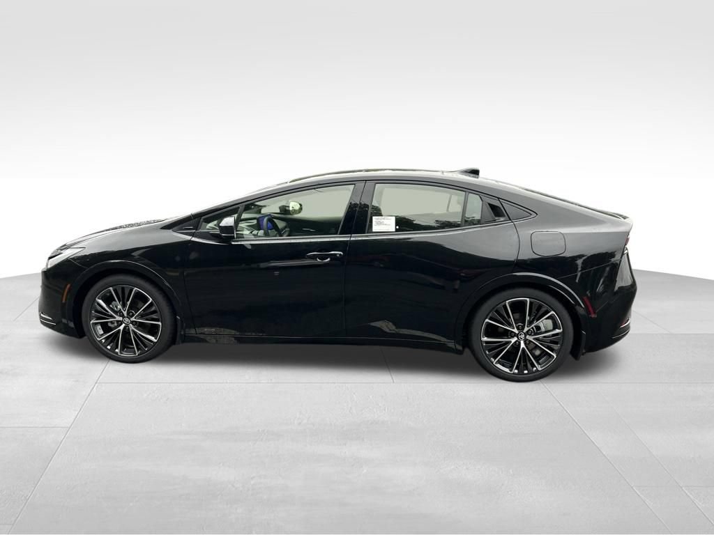 New 2027 Toyota Prius XLE AWD/4WD image 2