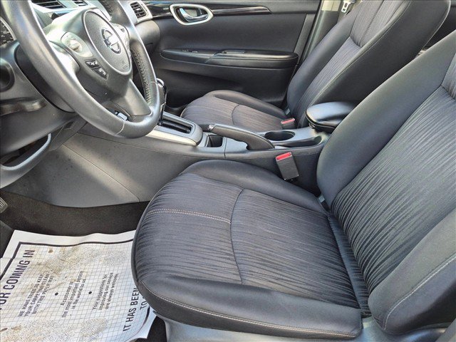 Used 2016 Nissan Sentra SV FWD image 16
