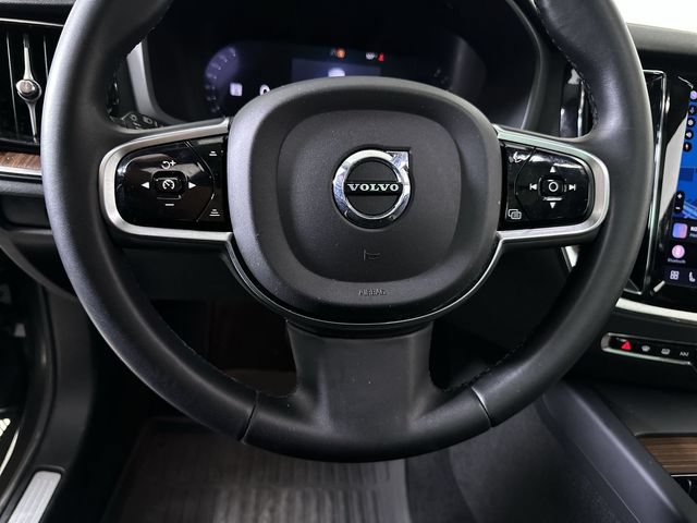 Used 2024 Volvo V60 B5 Cross Country Plus AWD/4WD image 11