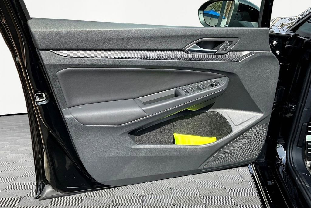 New 2026 Volkswagen Golf image 20