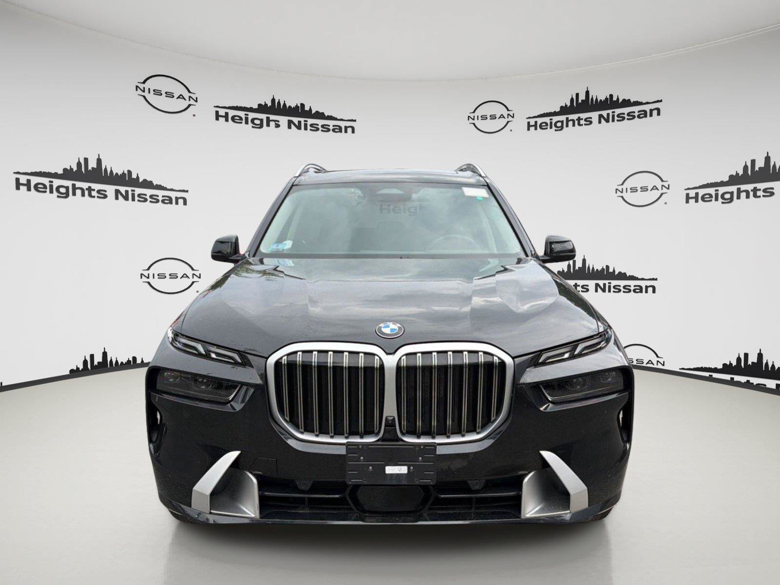 Used 2026 BMW X7 xDrive40i AWD/4WD image 8