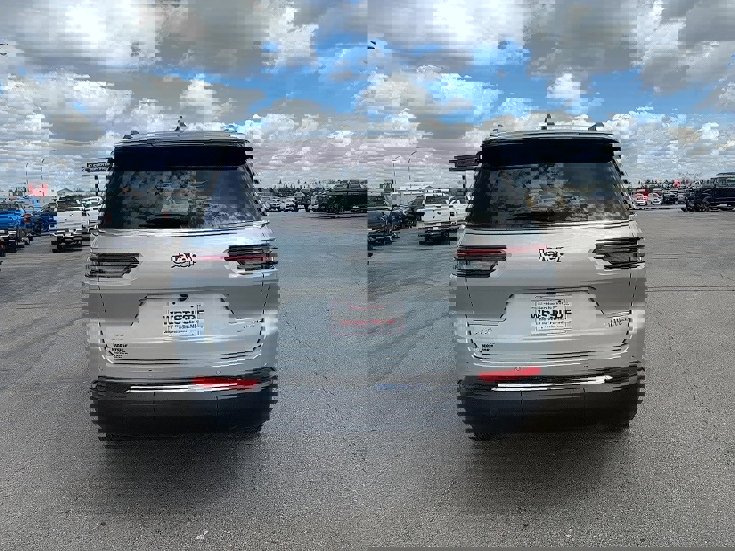New 2025 Jeep Grand Cherokee L Limited image 6