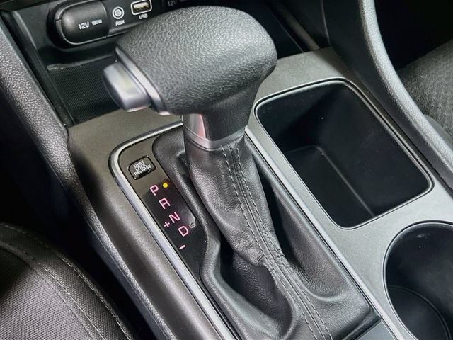 Used 2018 Kia Optima LX FWD image 16
