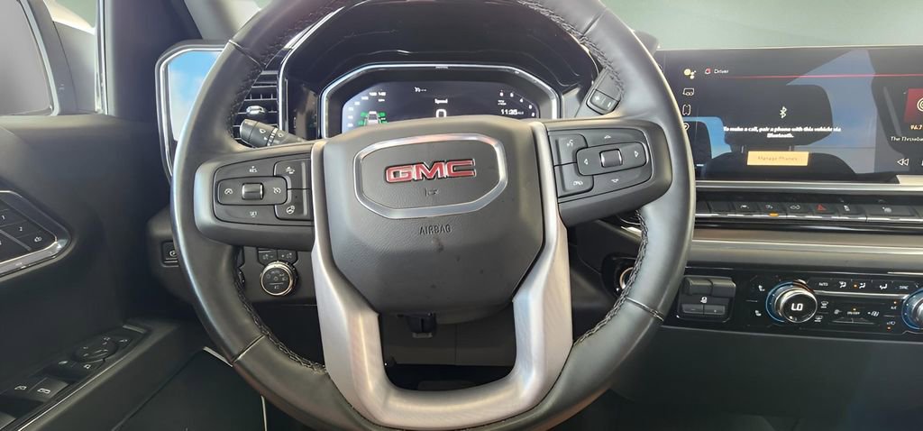 Used 2025 GMC Sierra 1500 SLT image 24