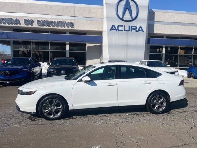 Used 2023 Honda Accord EX-L image 39