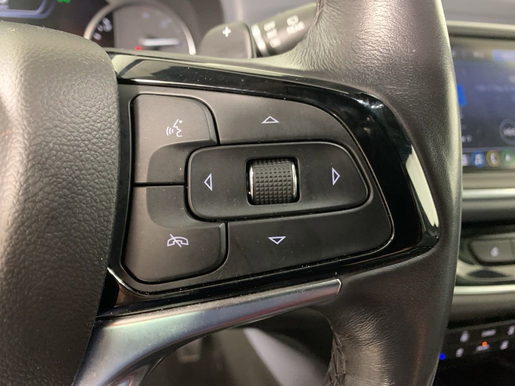 Used 2024 Buick Enclave Premium image 25