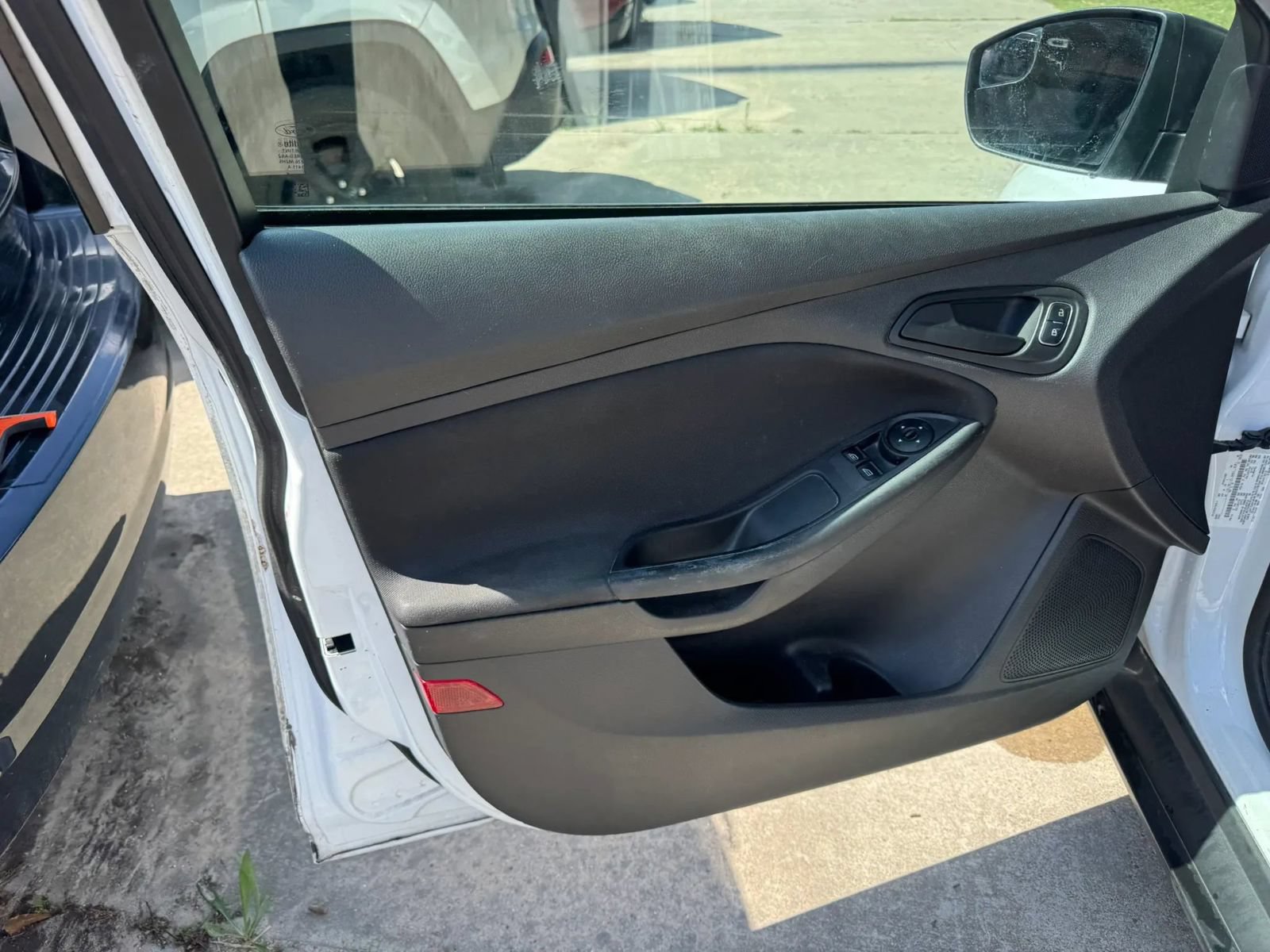 Used 2018 Ford Focus S FWD image 15