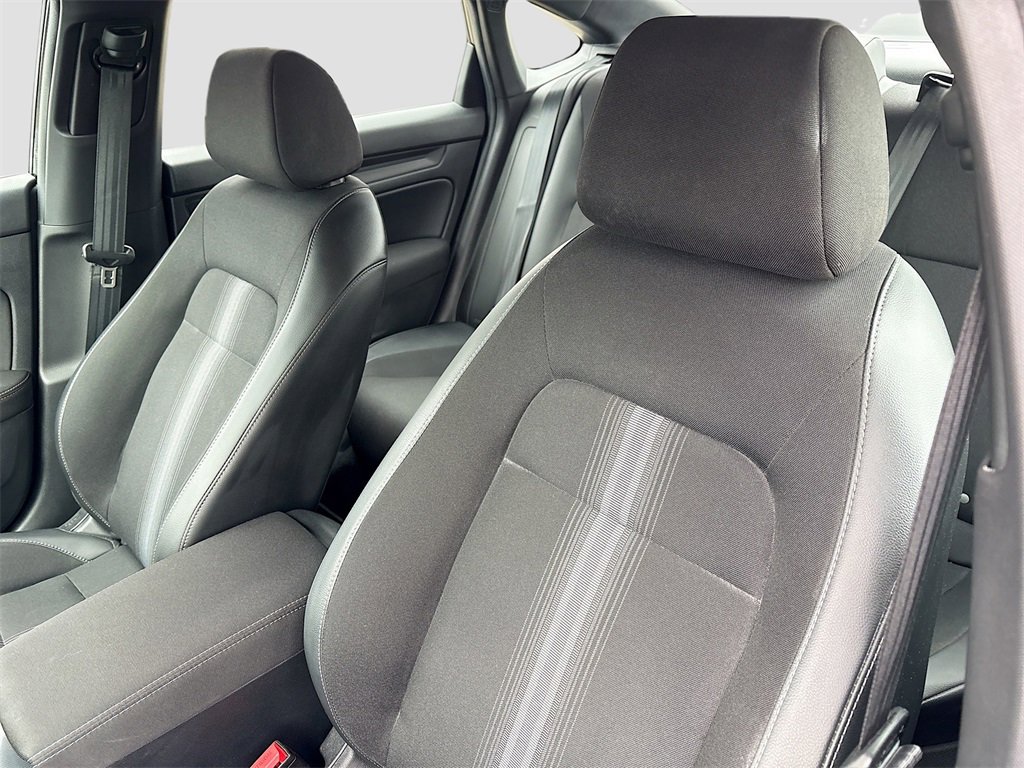 Used 2025 Honda Civic Sport image 19