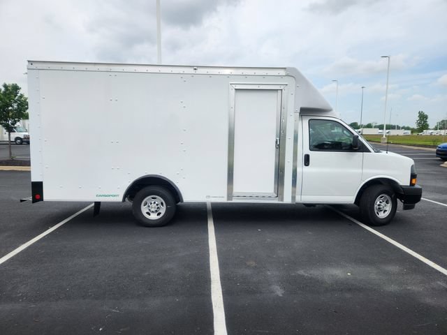 New 2024 Chevrolet Express 3500 w/ Power Convenience Package RWD image 9