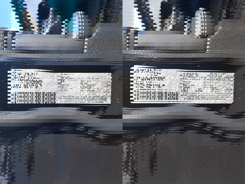 New 2025 Jeep Grand Cherokee Altitude image 36