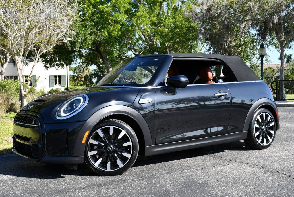 Used 2024 MINI Cooper S w/ Signature Upholstery Package FWD image 26
