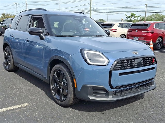 New 2026 MINI Cooper Countryman S w/ Comfort Package Max image 3
