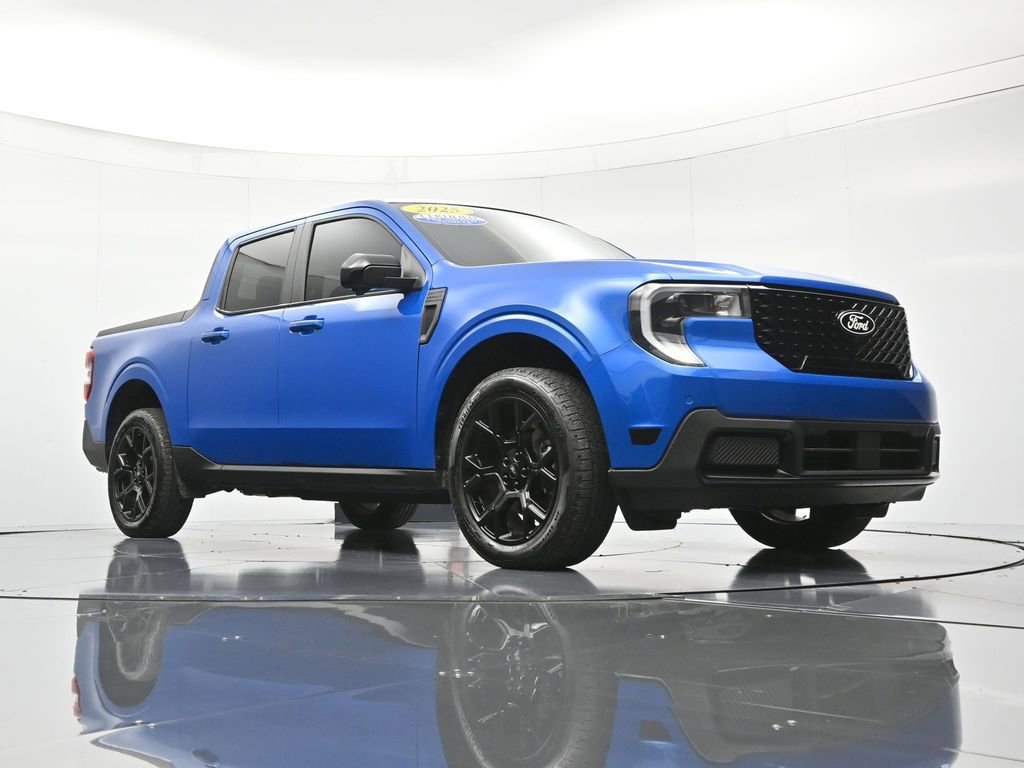 Certified 2025 Ford Maverick Lariat w/ Black Appearance Package AWD/4WD image 38