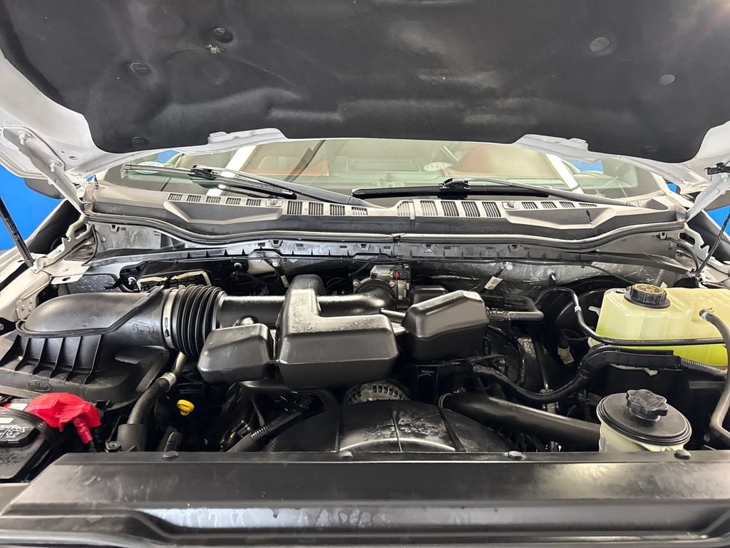 Used 2019 Ford F350 Platinum w/ FX4 Off-Road Package AWD/4WD image 22