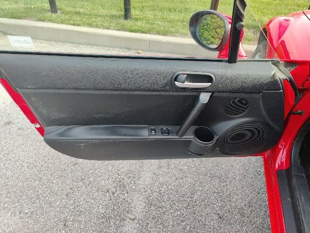 Used 2006 MAZDA MX-5 Miata Touring image 17