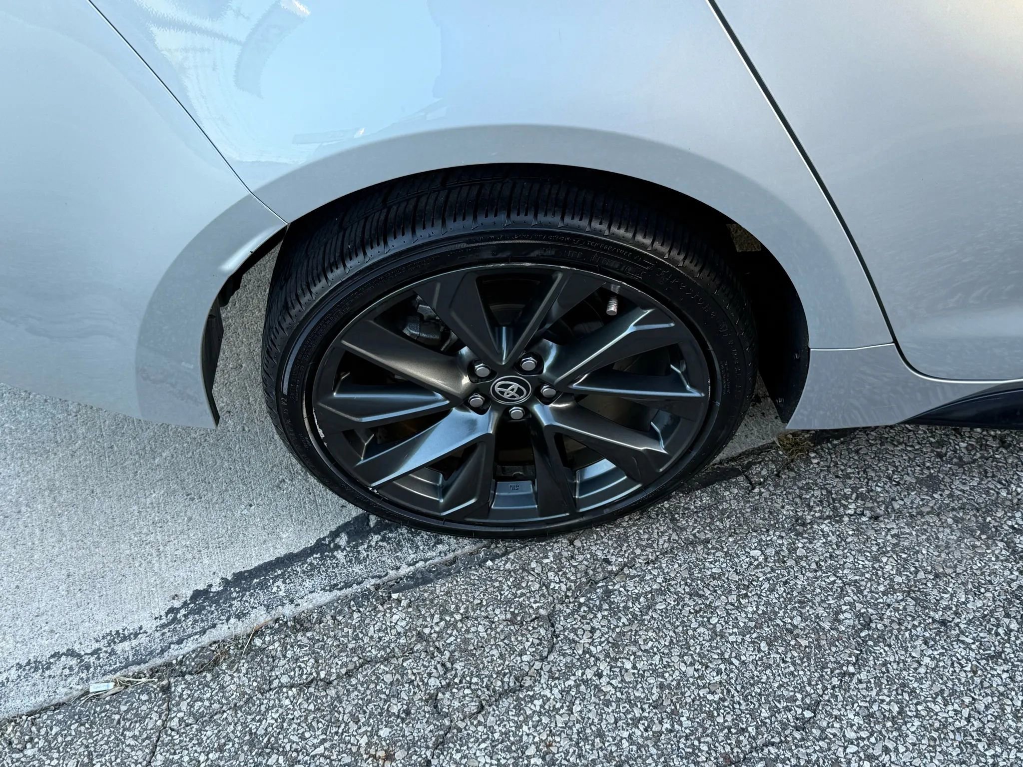 Used 2024 Toyota Corolla SE image 45