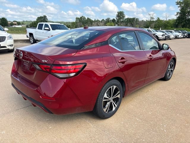 Used 2022 Nissan Sentra SV FWD image 3